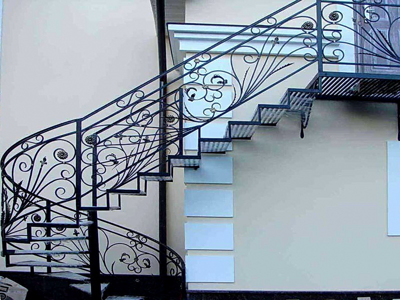 Кованая каркасная лестница N 3-4055