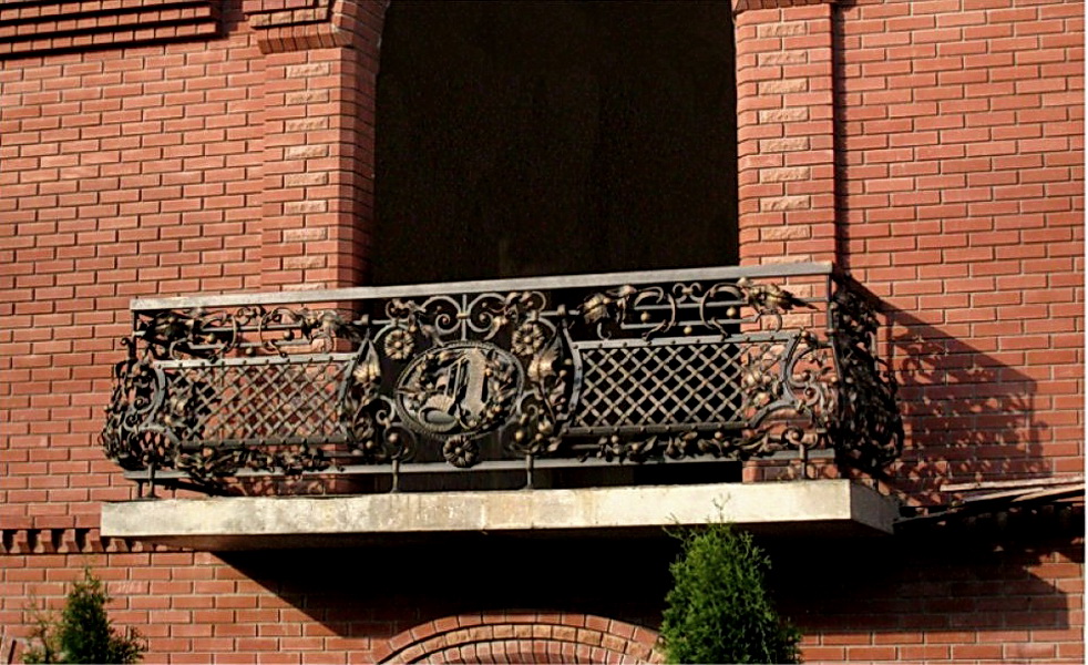 Кованые балконные ограждения N 4007