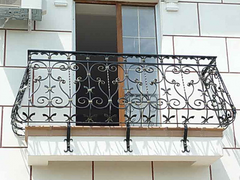 Кованые балконные ограждения N 4023