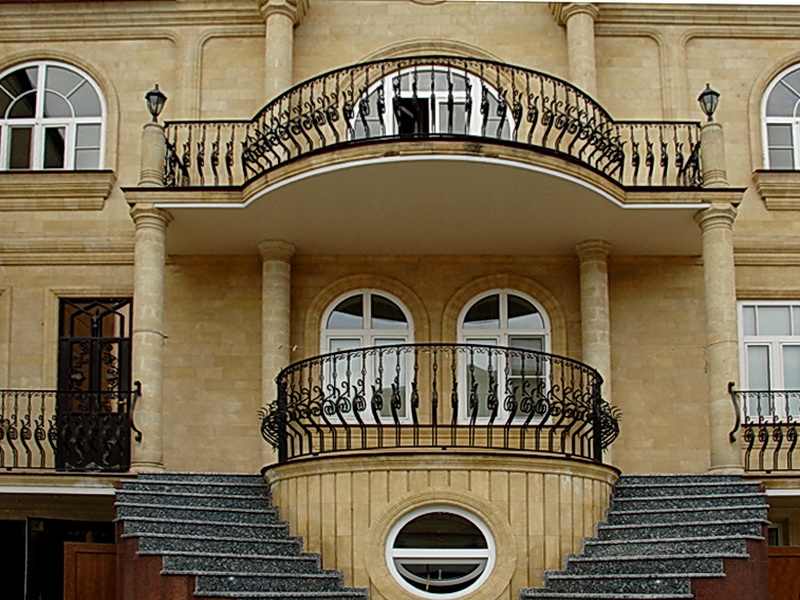 Кованые балконные ограждения N 4026