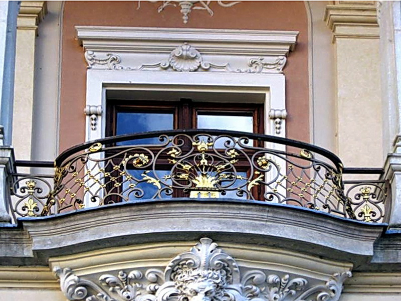 Кованые балконные ограждения N 4030