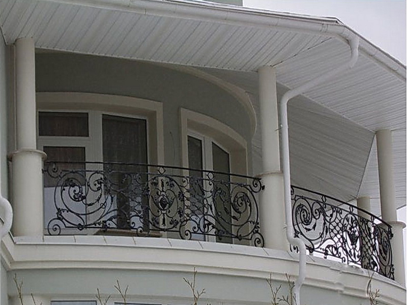 Кованые балконные ограждения N 4058