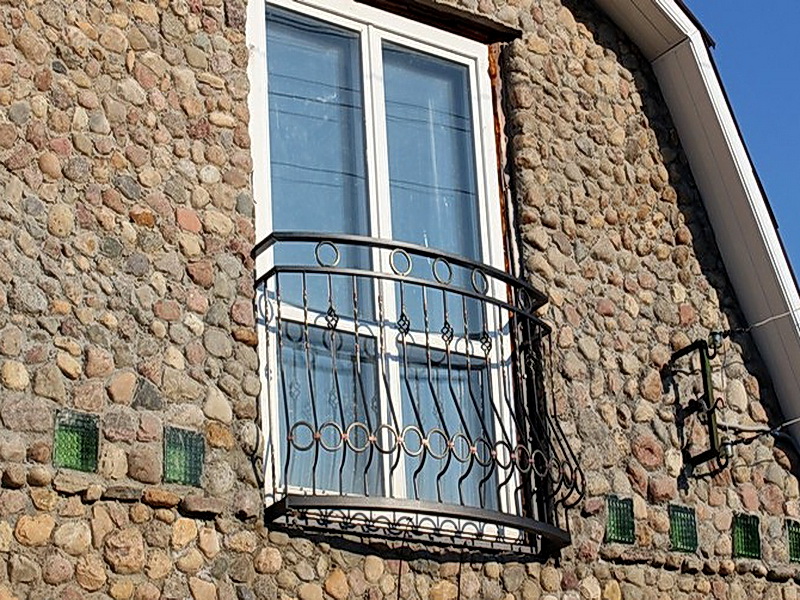 Кованые балконные ограждения N 4077