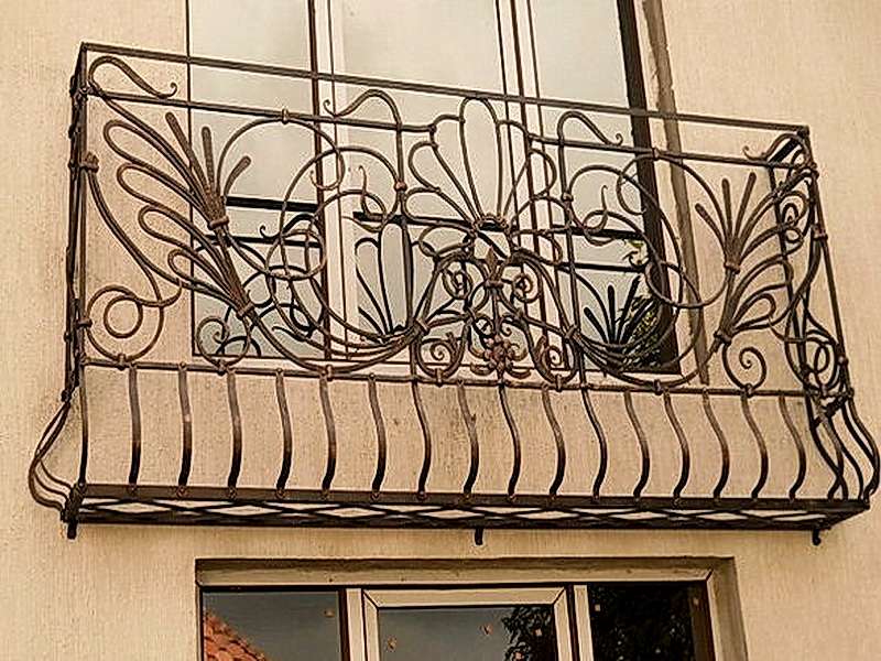 Кованые балконные ограждения N 4099