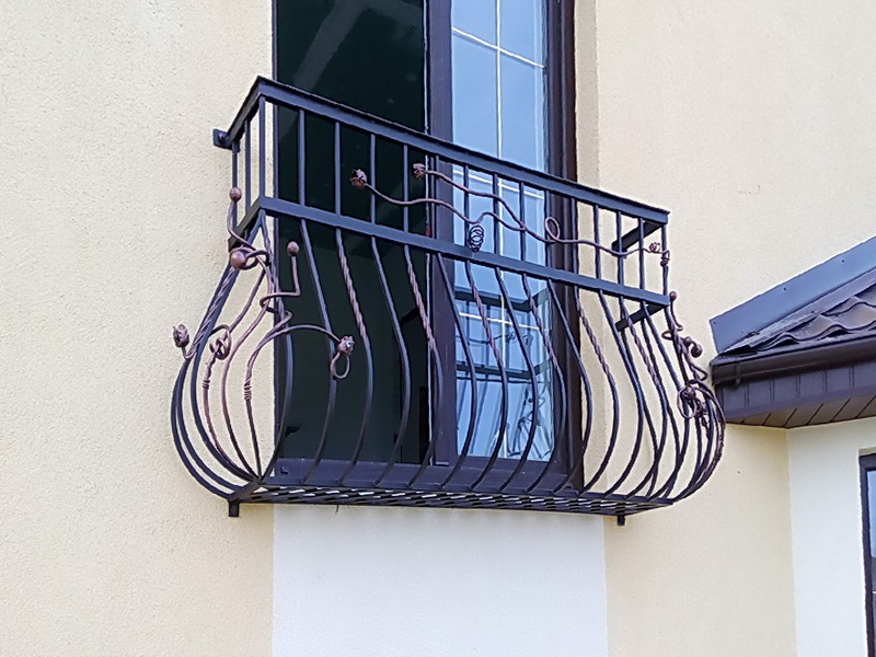 Кованые балконные ограждения N 4104