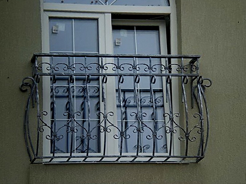 Кованые балконные ограждения N 4118
