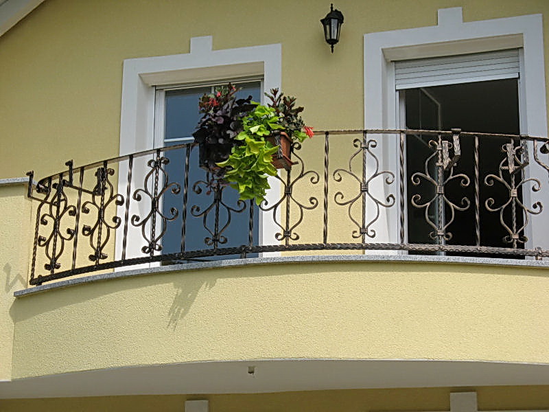 Кованые балконные ограждения N 4122