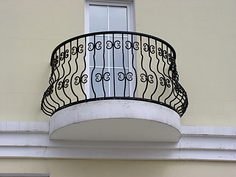 Кованые балконные ограждения N 4128