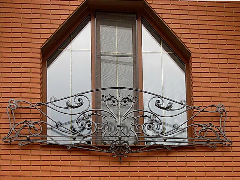Кованые балконные ограждения N 4140