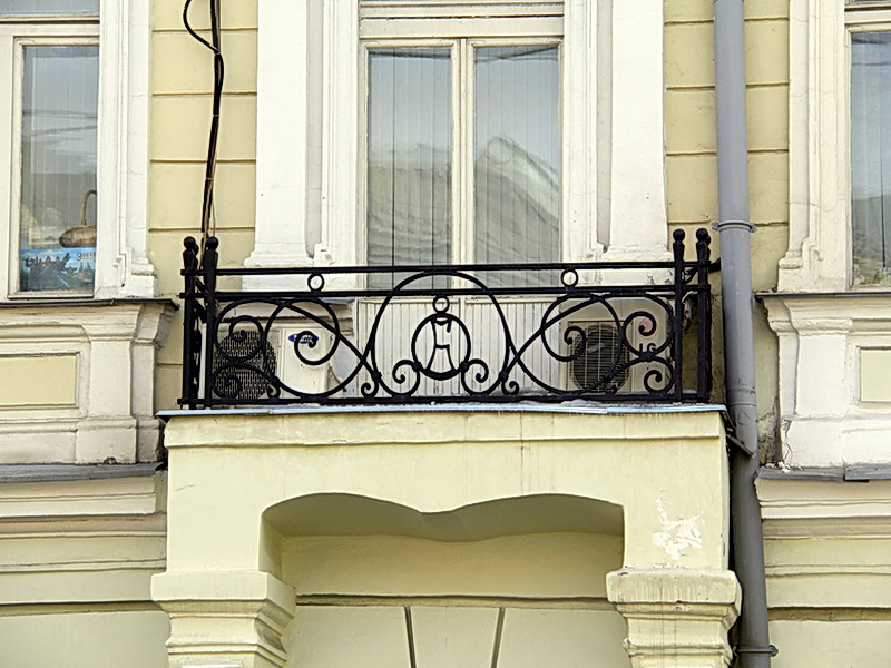 Кованые балконные ограждения N 4151