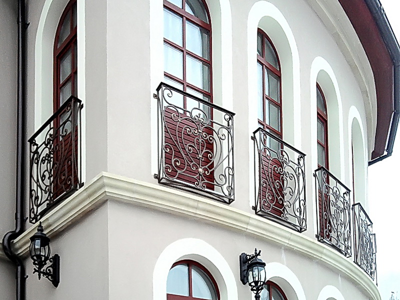 Кованые балконные ограждения N 4153