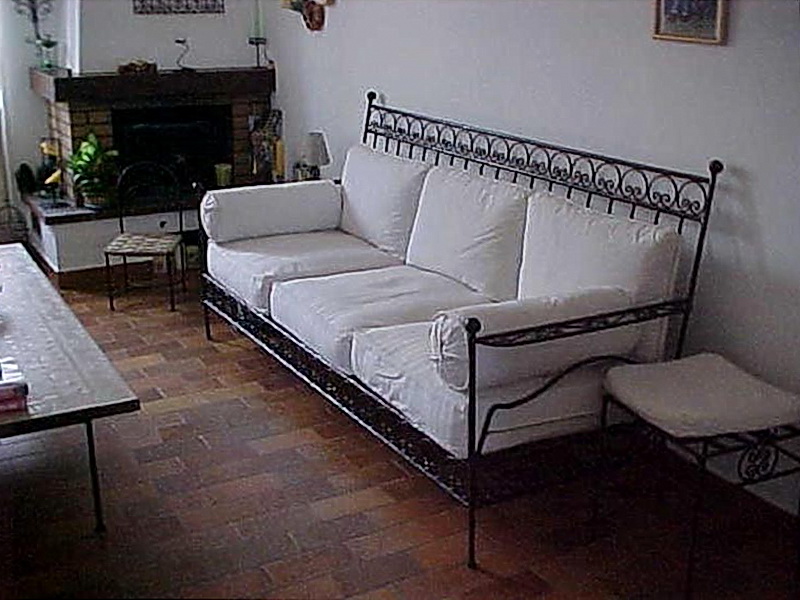 Кованый диван N 15045