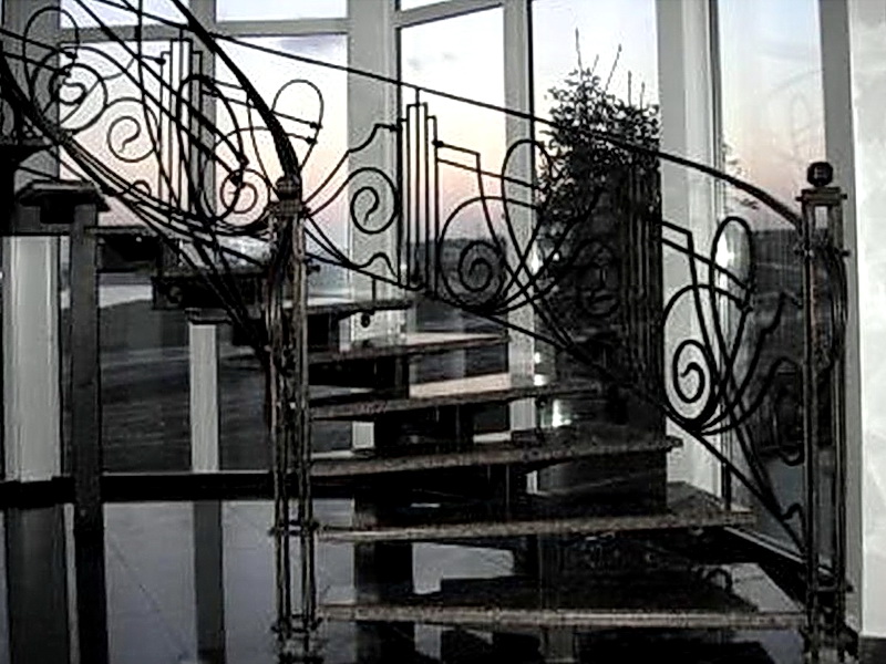 Кованая каркасная лестница N 3-4036