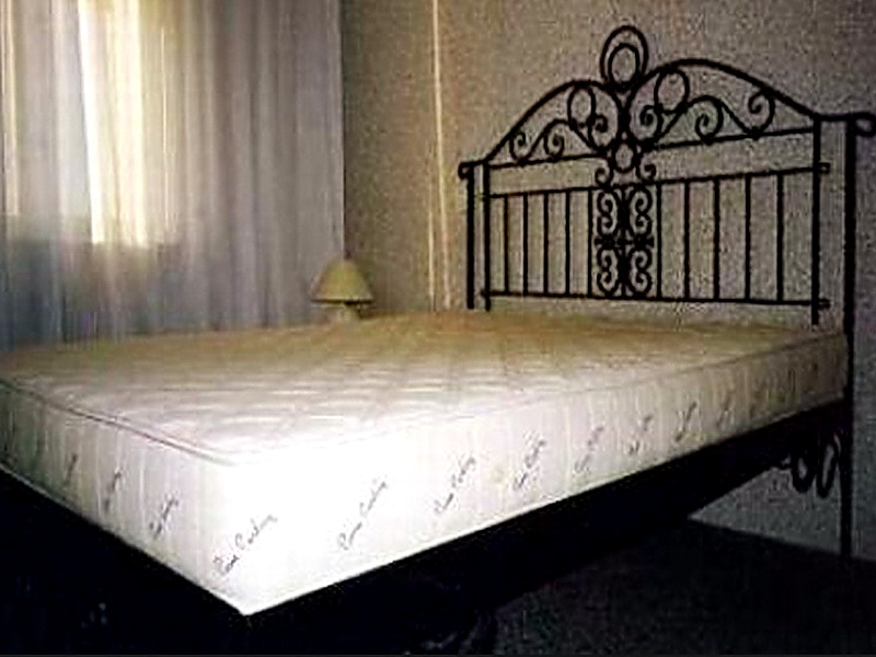 Кованая кровать N 10662