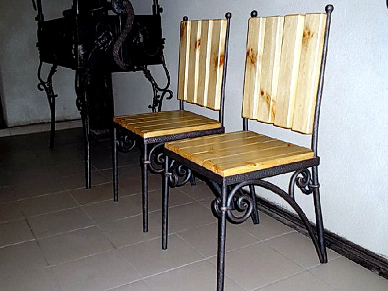 Кованые стулья N 10734